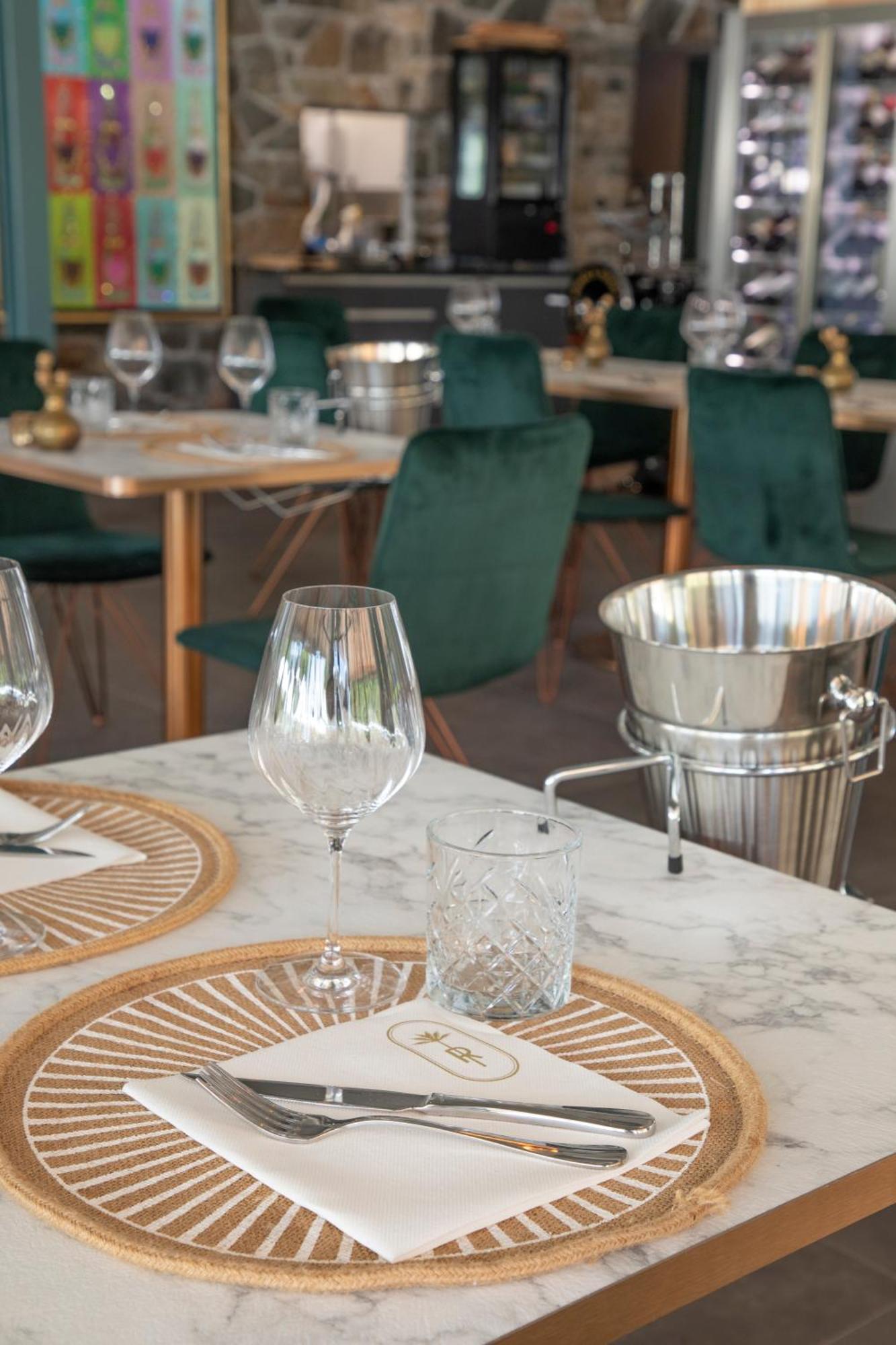 Riva Beach Club I Boutique Hotel I Restaurant Gambarogno Kültér fotó